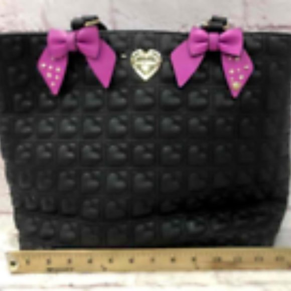 Betsey Johnson Women Black PVC Quilted Double Handle Shoulder Strap Tote Handbag - Picture 1 of 9